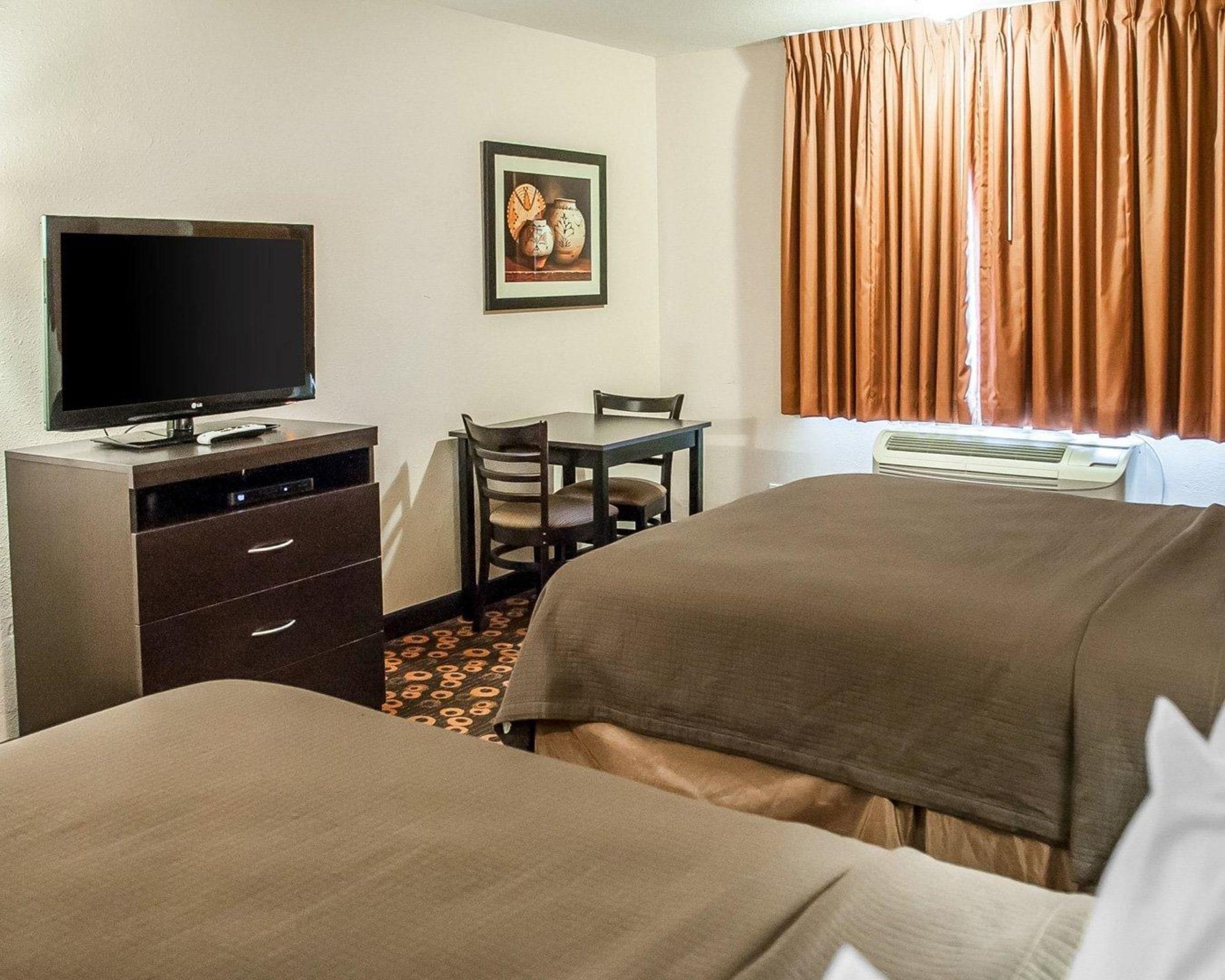Econo Lodge Inn & Suites Санта-Фе Экстерьер фото