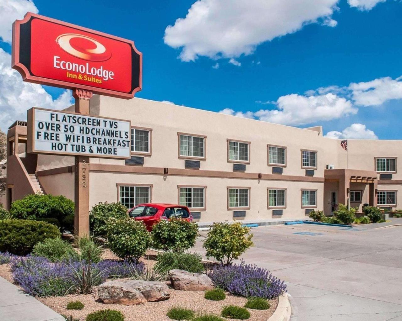 Econo Lodge Inn & Suites Санта-Фе Экстерьер фото
