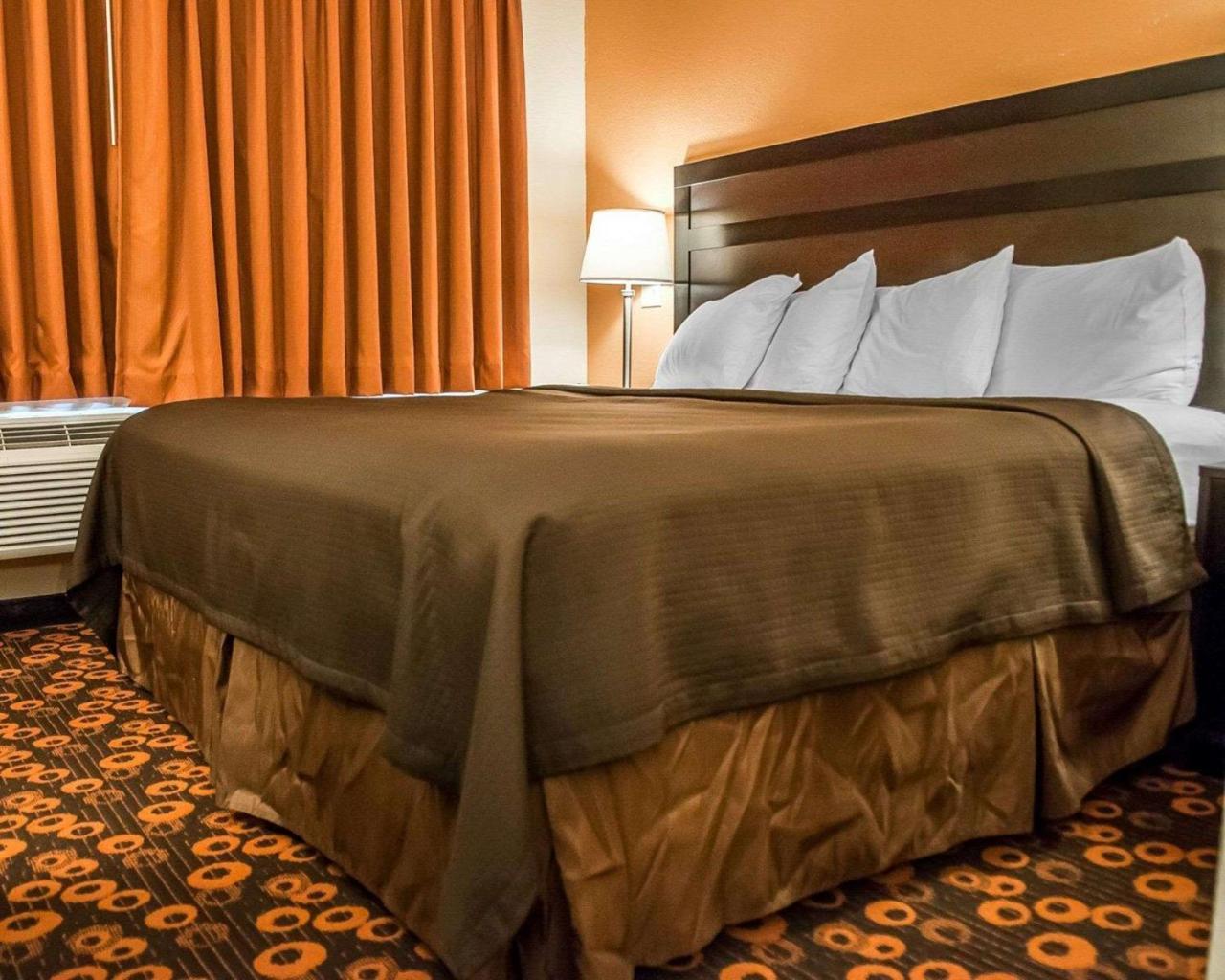 Econo Lodge Inn & Suites Санта-Фе Экстерьер фото