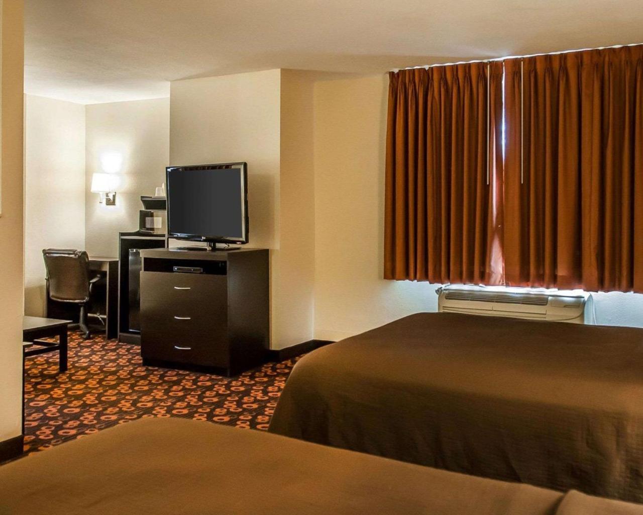 Econo Lodge Inn & Suites Санта-Фе Экстерьер фото